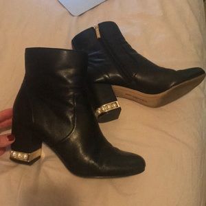 karl lagerfeld sadie bootie